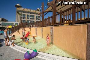 [P02] Piscina pentru cei mici » foto by aysha
 - 
<span class="allrVoted glyphicon glyphicon-heart hidden" id="av395923"></span>
<a class="m-l-10 hidden" id="sv395923" onclick="voting_Foto_DelVot(,395923,8977)" role="button">șterge vot <span class="glyphicon glyphicon-remove"></span></a>
<a id="v9395923" class=" c-red"  onclick="voting_Foto_SetVot(395923)" role="button"><span class="glyphicon glyphicon-heart-empty"></span> <b>LIKE</b> = Votează poza</a> <img class="hidden"  id="f395923W9" src="/imagini/loader.gif" border="0" /><span class="AjErrMes hidden" id="e395923ErM"></span>
