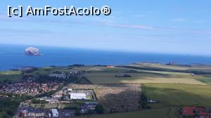 [P21] Vedere a Bass Rock, pe tarm in dreapta Tantallon Castle » foto by ovi4x4
 - 
<span class="allrVoted glyphicon glyphicon-heart hidden" id="av879888"></span>
<a class="m-l-10 hidden" id="sv879888" onclick="voting_Foto_DelVot(,879888,9014)" role="button">șterge vot <span class="glyphicon glyphicon-remove"></span></a>
<a id="v9879888" class=" c-red"  onclick="voting_Foto_SetVot(879888)" role="button"><span class="glyphicon glyphicon-heart-empty"></span> <b>LIKE</b> = Votează poza</a> <img class="hidden"  id="f879888W9" src="/imagini/loader.gif" border="0" /><span class="AjErrMes hidden" id="e879888ErM"></span>