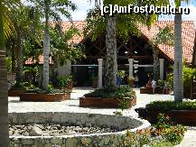 [P20] aici e receptia, fara usi,fara geamuri, poftiti va rog » foto by andreea72
 - 
<span class="allrVoted glyphicon glyphicon-heart hidden" id="av313039"></span>
<a class="m-l-10 hidden" id="sv313039" onclick="voting_Foto_DelVot(,313039,9056)" role="button">șterge vot <span class="glyphicon glyphicon-remove"></span></a>
<a id="v9313039" class=" c-red"  onclick="voting_Foto_SetVot(313039)" role="button"><span class="glyphicon glyphicon-heart-empty"></span> <b>LIKE</b> = Votează poza</a> <img class="hidden"  id="f313039W9" src="/imagini/loader.gif" border="0" /><span class="AjErrMes hidden" id="e313039ErM"></span>