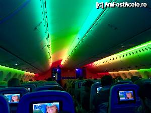 [P09] Avion Jetair Fly » foto by popcristian
 - 
<span class="allrVoted glyphicon glyphicon-heart hidden" id="av691864"></span>
<a class="m-l-10 hidden" id="sv691864" onclick="voting_Foto_DelVot(,691864,9056)" role="button">șterge vot <span class="glyphicon glyphicon-remove"></span></a>
<a id="v9691864" class=" c-red"  onclick="voting_Foto_SetVot(691864)" role="button"><span class="glyphicon glyphicon-heart-empty"></span> <b>LIKE</b> = Votează poza</a> <img class="hidden"  id="f691864W9" src="/imagini/loader.gif" border="0" /><span class="AjErrMes hidden" id="e691864ErM"></span>