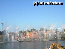 [P43] Jocuri de ape si lumini » foto by bitnic
 - 
<span class="allrVoted glyphicon glyphicon-heart hidden" id="av348295"></span>
<a class="m-l-10 hidden" id="sv348295" onclick="voting_Foto_DelVot(,348295,9107)" role="button">șterge vot <span class="glyphicon glyphicon-remove"></span></a>
<a id="v9348295" class=" c-red"  onclick="voting_Foto_SetVot(348295)" role="button"><span class="glyphicon glyphicon-heart-empty"></span> <b>LIKE</b> = Votează poza</a> <img class="hidden"  id="f348295W9" src="/imagini/loader.gif" border="0" /><span class="AjErrMes hidden" id="e348295ErM"></span>