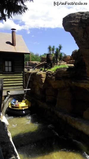 [P16] Un mic duş la Grand Canyon Rapids » foto by cdiana
 - 
<span class="allrVoted glyphicon glyphicon-heart hidden" id="av533196"></span>
<a class="m-l-10 hidden" id="sv533196" onclick="voting_Foto_DelVot(,533196,9107)" role="button">șterge vot <span class="glyphicon glyphicon-remove"></span></a>
<a id="v9533196" class=" c-red"  onclick="voting_Foto_SetVot(533196)" role="button"><span class="glyphicon glyphicon-heart-empty"></span> <b>LIKE</b> = Votează poza</a> <img class="hidden"  id="f533196W9" src="/imagini/loader.gif" border="0" /><span class="AjErrMes hidden" id="e533196ErM"></span>