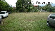 [P12] Studios Alexandra, Vrasna Beach - in curtea din spate se afla terenul de fotbal, precum si inca o mica parcare » foto by danoradea
 - 
<span class="allrVoted glyphicon glyphicon-heart hidden" id="av211347"></span>
<a class="m-l-10 hidden" id="sv211347" onclick="voting_Foto_DelVot(,211347,9113)" role="button">șterge vot <span class="glyphicon glyphicon-remove"></span></a>
<a id="v9211347" class=" c-red"  onclick="voting_Foto_SetVot(211347)" role="button"><span class="glyphicon glyphicon-heart-empty"></span> <b>LIKE</b> = Votează poza</a> <img class="hidden"  id="f211347W9" src="/imagini/loader.gif" border="0" /><span class="AjErrMes hidden" id="e211347ErM"></span>