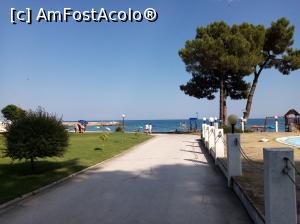 [P05] alee spre plaja » foto by simona_vlad
 - 
<span class="allrVoted glyphicon glyphicon-heart hidden" id="av1185145"></span>
<a class="m-l-10 hidden" id="sv1185145" onclick="voting_Foto_DelVot(,1185145,9135)" role="button">șterge vot <span class="glyphicon glyphicon-remove"></span></a>
<a id="v91185145" class=" c-red"  onclick="voting_Foto_SetVot(1185145)" role="button"><span class="glyphicon glyphicon-heart-empty"></span> <b>LIKE</b> = Votează poza</a> <img class="hidden"  id="f1185145W9" src="/imagini/loader.gif" border="0" /><span class="AjErrMes hidden" id="e1185145ErM"></span>