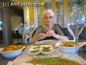 [P07] Rontaim - rontaieli (aperitive mexicane)  » foto by bica adriana
 - 
<span class="allrVoted glyphicon glyphicon-heart hidden" id="av867897"></span>
<a class="m-l-10 hidden" id="sv867897" onclick="voting_Foto_DelVot(,867897,9244)" role="button">șterge vot <span class="glyphicon glyphicon-remove"></span></a>
<a id="v9867897" class=" c-red"  onclick="voting_Foto_SetVot(867897)" role="button"><span class="glyphicon glyphicon-heart-empty"></span> <b>LIKE</b> = Votează poza</a> <img class="hidden"  id="f867897W9" src="/imagini/loader.gif" border="0" /><span class="AjErrMes hidden" id="e867897ErM"></span>
