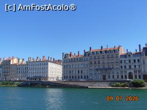 [P55] râul Saône, Lyon vedere spre malul stâng » foto by Yolanda
 - 
<span class="allrVoted glyphicon glyphicon-heart hidden" id="av1541916"></span>
<a class="m-l-10 hidden" id="sv1541916" onclick="voting_Foto_DelVot(,1541916,9297)" role="button">șterge vot <span class="glyphicon glyphicon-remove"></span></a>
<a id="v91541916" class=" c-red"  onclick="voting_Foto_SetVot(1541916)" role="button"><span class="glyphicon glyphicon-heart-empty"></span> <b>LIKE</b> = Votează poza</a> <img class="hidden"  id="f1541916W9" src="/imagini/loader.gif" border="0" /><span class="AjErrMes hidden" id="e1541916ErM"></span>