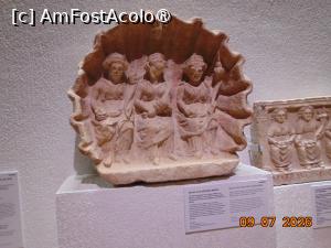 [P40] muzeul Lugdunum, zeitele mama » foto by Yolanda
 - 
<span class="allrVoted glyphicon glyphicon-heart hidden" id="av1542533"></span>
<a class="m-l-10 hidden" id="sv1542533" onclick="voting_Foto_DelVot(,1542533,9297)" role="button">șterge vot <span class="glyphicon glyphicon-remove"></span></a>
<a id="v91542533" class=" c-red"  onclick="voting_Foto_SetVot(1542533)" role="button"><span class="glyphicon glyphicon-heart-empty"></span> <b>LIKE</b> = Votează poza</a> <img class="hidden"  id="f1542533W9" src="/imagini/loader.gif" border="0" /><span class="AjErrMes hidden" id="e1542533ErM"></span>
