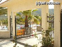 [P04] Hotel Phillis-partea de sud » foto by chrisa
 - 
<span class="allrVoted glyphicon glyphicon-heart hidden" id="av269474"></span>
<a class="m-l-10 hidden" id="sv269474" onclick="voting_Foto_DelVot(,269474,9324)" role="button">șterge vot <span class="glyphicon glyphicon-remove"></span></a>
<a id="v9269474" class=" c-red"  onclick="voting_Foto_SetVot(269474)" role="button"><span class="glyphicon glyphicon-heart-empty"></span> <b>LIKE</b> = Votează poza</a> <img class="hidden"  id="f269474W9" src="/imagini/loader.gif" border="0" /><span class="AjErrMes hidden" id="e269474ErM"></span>