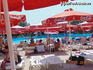 [P08] piscina cu valuri » foto by Denisa13
 - 
<span class="allrVoted glyphicon glyphicon-heart hidden" id="av597043"></span>
<a class="m-l-10 hidden" id="sv597043" onclick="voting_Foto_DelVot(,597043,9369)" role="button">șterge vot <span class="glyphicon glyphicon-remove"></span></a>
<a id="v9597043" class=" c-red"  onclick="voting_Foto_SetVot(597043)" role="button"><span class="glyphicon glyphicon-heart-empty"></span> <b>LIKE</b> = Votează poza</a> <img class="hidden"  id="f597043W9" src="/imagini/loader.gif" border="0" /><span class="AjErrMes hidden" id="e597043ErM"></span>