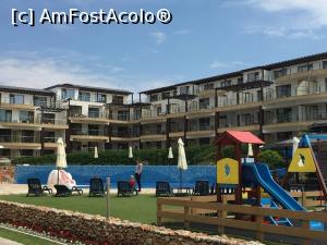 [P04] Piscina din centrul resortului.  » foto by Coniss
 - 
<span class="allrVoted glyphicon glyphicon-heart hidden" id="av861149"></span>
<a class="m-l-10 hidden" id="sv861149" onclick="voting_Foto_DelVot(,861149,9375)" role="button">șterge vot <span class="glyphicon glyphicon-remove"></span></a>
<a id="v9861149" class=" c-red"  onclick="voting_Foto_SetVot(861149)" role="button"><span class="glyphicon glyphicon-heart-empty"></span> <b>LIKE</b> = Votează poza</a> <img class="hidden"  id="f861149W9" src="/imagini/loader.gif" border="0" /><span class="AjErrMes hidden" id="e861149ErM"></span>