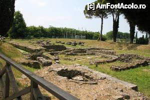 [P02] Aquileia - Forumul Roman » foto by cristi_an3000
 - 
<span class="allrVoted glyphicon glyphicon-heart hidden" id="av458907"></span>
<a class="m-l-10 hidden" id="sv458907" onclick="voting_Foto_DelVot(,458907,9377)" role="button">șterge vot <span class="glyphicon glyphicon-remove"></span></a>
<a id="v9458907" class=" c-red"  onclick="voting_Foto_SetVot(458907)" role="button"><span class="glyphicon glyphicon-heart-empty"></span> <b>LIKE</b> = Votează poza</a> <img class="hidden"  id="f458907W9" src="/imagini/loader.gif" border="0" /><span class="AjErrMes hidden" id="e458907ErM"></span>