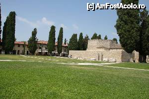 [P05] Aquileia - Basilica » foto by cristi_an3000
 - 
<span class="allrVoted glyphicon glyphicon-heart hidden" id="av458910"></span>
<a class="m-l-10 hidden" id="sv458910" onclick="voting_Foto_DelVot(,458910,9377)" role="button">șterge vot <span class="glyphicon glyphicon-remove"></span></a>
<a id="v9458910" class=" c-red"  onclick="voting_Foto_SetVot(458910)" role="button"><span class="glyphicon glyphicon-heart-empty"></span> <b>LIKE</b> = Votează poza</a> <img class="hidden"  id="f458910W9" src="/imagini/loader.gif" border="0" /><span class="AjErrMes hidden" id="e458910ErM"></span>