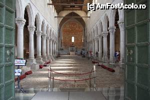 [P07] Aquileia - Basilica » foto by cristi_an3000
 - 
<span class="allrVoted glyphicon glyphicon-heart hidden" id="av458912"></span>
<a class="m-l-10 hidden" id="sv458912" onclick="voting_Foto_DelVot(,458912,9377)" role="button">șterge vot <span class="glyphicon glyphicon-remove"></span></a>
<a id="v9458912" class=" c-red"  onclick="voting_Foto_SetVot(458912)" role="button"><span class="glyphicon glyphicon-heart-empty"></span> <b>LIKE</b> = Votează poza</a> <img class="hidden"  id="f458912W9" src="/imagini/loader.gif" border="0" /><span class="AjErrMes hidden" id="e458912ErM"></span>