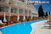 [P11] Piscina Sunshine » foto by miaboro
 - 
<span class="allrVoted glyphicon glyphicon-heart hidden" id="av495175"></span>
<a class="m-l-10 hidden" id="sv495175" onclick="voting_Foto_DelVot(,495175,9439)" role="button">șterge vot <span class="glyphicon glyphicon-remove"></span></a>
<a id="v9495175" class=" c-red"  onclick="voting_Foto_SetVot(495175)" role="button"><span class="glyphicon glyphicon-heart-empty"></span> <b>LIKE</b> = Votează poza</a> <img class="hidden"  id="f495175W9" src="/imagini/loader.gif" border="0" /><span class="AjErrMes hidden" id="e495175ErM"></span>