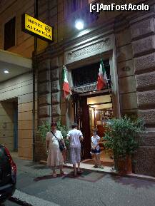 [P14] Hotel Altavilla » foto by nickro
 - 
<span class="allrVoted glyphicon glyphicon-heart hidden" id="av225267"></span>
<a class="m-l-10 hidden" id="sv225267" onclick="voting_Foto_DelVot(,225267,9441)" role="button">șterge vot <span class="glyphicon glyphicon-remove"></span></a>
<a id="v9225267" class=" c-red"  onclick="voting_Foto_SetVot(225267)" role="button"><span class="glyphicon glyphicon-heart-empty"></span> <b>LIKE</b> = Votează poza</a> <img class="hidden"  id="f225267W9" src="/imagini/loader.gif" border="0" /><span class="AjErrMes hidden" id="e225267ErM"></span>