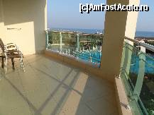 [P05] Jumatate de balcon, geamurile luna.  » foto by MCM
 - 
<span class="allrVoted glyphicon glyphicon-heart hidden" id="av460532"></span>
<a class="m-l-10 hidden" id="sv460532" onclick="voting_Foto_DelVot(,460532,9582)" role="button">șterge vot <span class="glyphicon glyphicon-remove"></span></a>
<a id="v9460532" class=" c-red"  onclick="voting_Foto_SetVot(460532)" role="button"><span class="glyphicon glyphicon-heart-empty"></span> <b>LIKE</b> = Votează poza</a> <img class="hidden"  id="f460532W9" src="/imagini/loader.gif" border="0" /><span class="AjErrMes hidden" id="e460532ErM"></span>