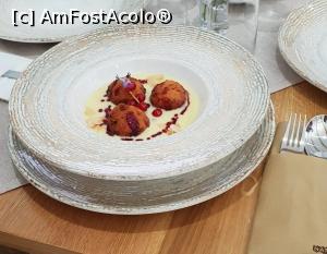 [P31] Papanași cu dulceață, scăldați într-un divin sos de vanilie » foto by k-lator
 - 
<span class="allrVoted glyphicon glyphicon-heart hidden" id="av1208095"></span>
<a class="m-l-10 hidden" id="sv1208095" onclick="voting_Foto_DelVot(,1208095,9590)" role="button">șterge vot <span class="glyphicon glyphicon-remove"></span></a>
<a id="v91208095" class=" c-red"  onclick="voting_Foto_SetVot(1208095)" role="button"><span class="glyphicon glyphicon-heart-empty"></span> <b>LIKE</b> = Votează poza</a> <img class="hidden"  id="f1208095W9" src="/imagini/loader.gif" border="0" /><span class="AjErrMes hidden" id="e1208095ErM"></span>