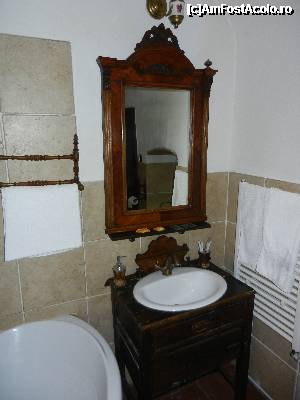 [P05] Baie moderna, dar cu aspect retro » foto by Romeo2011
 - 
<span class="allrVoted glyphicon glyphicon-heart hidden" id="av355633"></span>
<a class="m-l-10 hidden" id="sv355633" onclick="voting_Foto_DelVot(,355633,9592)" role="button">șterge vot <span class="glyphicon glyphicon-remove"></span></a>
<a id="v9355633" class=" c-red"  onclick="voting_Foto_SetVot(355633)" role="button"><span class="glyphicon glyphicon-heart-empty"></span> <b>LIKE</b> = Votează poza</a> <img class="hidden"  id="f355633W9" src="/imagini/loader.gif" border="0" /><span class="AjErrMes hidden" id="e355633ErM"></span>