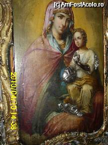 [P17] Manastirea Zamfira - pictura a lui Grigorescu, reprezentand-o pe Maica Domnului cu Isus » foto by magdalena
 - 
<span class="allrVoted glyphicon glyphicon-heart hidden" id="av63723"></span>
<a class="m-l-10 hidden" id="sv63723" onclick="voting_Foto_DelVot(,63723,9671)" role="button">șterge vot <span class="glyphicon glyphicon-remove"></span></a>
<a id="v963723" class=" c-red"  onclick="voting_Foto_SetVot(63723)" role="button"><span class="glyphicon glyphicon-heart-empty"></span> <b>LIKE</b> = Votează poza</a> <img class="hidden"  id="f63723W9" src="/imagini/loader.gif" border="0" /><span class="AjErrMes hidden" id="e63723ErM"></span>
