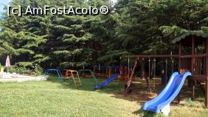 [P02] Locul de joaca pentru copii bine amplasat spre partea cu umbra » foto by valentina
 - 
<span class="allrVoted glyphicon glyphicon-heart hidden" id="av822166"></span>
<a class="m-l-10 hidden" id="sv822166" onclick="voting_Foto_DelVot(,822166,9707)" role="button">șterge vot <span class="glyphicon glyphicon-remove"></span></a>
<a id="v9822166" class=" c-red"  onclick="voting_Foto_SetVot(822166)" role="button"><span class="glyphicon glyphicon-heart-empty"></span> <b>LIKE</b> = Votează poza</a> <img class="hidden"  id="f822166W9" src="/imagini/loader.gif" border="0" /><span class="AjErrMes hidden" id="e822166ErM"></span>