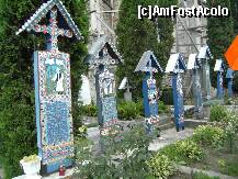 [P02] Cruci vechi, cruci noi, in Cimitirul Vesel, Sapanta » foto by irinuk
 - 
<span class="allrVoted glyphicon glyphicon-heart hidden" id="av237641"></span>
<a class="m-l-10 hidden" id="sv237641" onclick="voting_Foto_DelVot(,237641,9719)" role="button">șterge vot <span class="glyphicon glyphicon-remove"></span></a>
<a id="v9237641" class=" c-red"  onclick="voting_Foto_SetVot(237641)" role="button"><span class="glyphicon glyphicon-heart-empty"></span> <b>LIKE</b> = Votează poza</a> <img class="hidden"  id="f237641W9" src="/imagini/loader.gif" border="0" /><span class="AjErrMes hidden" id="e237641ErM"></span>
