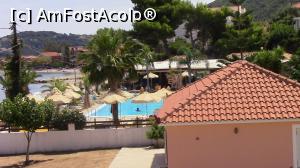 [P06] Vedere de pe balcon: in fata este piscina de la Hotel Paradise. » foto by ovidiuyepi
 - 
<span class="allrVoted glyphicon glyphicon-heart hidden" id="av795217"></span>
<a class="m-l-10 hidden" id="sv795217" onclick="voting_Foto_DelVot(,795217,9781)" role="button">șterge vot <span class="glyphicon glyphicon-remove"></span></a>
<a id="v9795217" class=" c-red"  onclick="voting_Foto_SetVot(795217)" role="button"><span class="glyphicon glyphicon-heart-empty"></span> <b>LIKE</b> = Votează poza</a> <img class="hidden"  id="f795217W9" src="/imagini/loader.gif" border="0" /><span class="AjErrMes hidden" id="e795217ErM"></span>