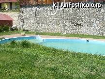 [P09] piscina, nefunctionala de la pensiunea Decebal. » foto by ARA
 - 
<span class="allrVoted glyphicon glyphicon-heart hidden" id="av330346"></span>
<a class="m-l-10 hidden" id="sv330346" onclick="voting_Foto_DelVot(,330346,9782)" role="button">șterge vot <span class="glyphicon glyphicon-remove"></span></a>
<a id="v9330346" class=" c-red"  onclick="voting_Foto_SetVot(330346)" role="button"><span class="glyphicon glyphicon-heart-empty"></span> <b>LIKE</b> = Votează poza</a> <img class="hidden"  id="f330346W9" src="/imagini/loader.gif" border="0" /><span class="AjErrMes hidden" id="e330346ErM"></span>