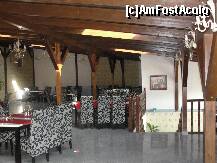 [P19] Etajul restaurantului rustic si placut » foto by dananecula*
 - 
<span class="allrVoted glyphicon glyphicon-heart hidden" id="av255355"></span>
<a class="m-l-10 hidden" id="sv255355" onclick="voting_Foto_DelVot(,255355,9854)" role="button">șterge vot <span class="glyphicon glyphicon-remove"></span></a>
<a id="v9255355" class=" c-red"  onclick="voting_Foto_SetVot(255355)" role="button"><span class="glyphicon glyphicon-heart-empty"></span> <b>LIKE</b> = Votează poza</a> <img class="hidden"  id="f255355W9" src="/imagini/loader.gif" border="0" /><span class="AjErrMes hidden" id="e255355ErM"></span>