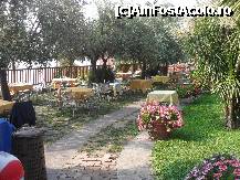 [P13] Iar pe partea dreapta, era terasa La Posada si jos... marea! » foto by georgiana
 - 
<span class="allrVoted glyphicon glyphicon-heart hidden" id="av244378"></span>
<a class="m-l-10 hidden" id="sv244378" onclick="voting_Foto_DelVot(,244378,9916)" role="button">șterge vot <span class="glyphicon glyphicon-remove"></span></a>
<a id="v9244378" class=" c-red"  onclick="voting_Foto_SetVot(244378)" role="button"><span class="glyphicon glyphicon-heart-empty"></span> <b>LIKE</b> = Votează poza</a> <img class="hidden"  id="f244378W9" src="/imagini/loader.gif" border="0" /><span class="AjErrMes hidden" id="e244378ErM"></span>