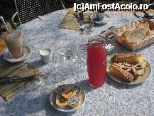 [P14] Micul dejun,sevit pe terasa La Posada » foto by georgiana
 - 
<span class="allrVoted glyphicon glyphicon-heart hidden" id="av244379"></span>
<a class="m-l-10 hidden" id="sv244379" onclick="voting_Foto_DelVot(,244379,9916)" role="button">șterge vot <span class="glyphicon glyphicon-remove"></span></a>
<a id="v9244379" class=" c-red"  onclick="voting_Foto_SetVot(244379)" role="button"><span class="glyphicon glyphicon-heart-empty"></span> <b>LIKE</b> = Votează poza</a> <img class="hidden"  id="f244379W9" src="/imagini/loader.gif" border="0" /><span class="AjErrMes hidden" id="e244379ErM"></span>