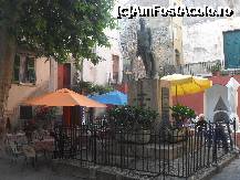 [P17] Monumentul din piazzeta » foto by georgiana
 - 
<span class="allrVoted glyphicon glyphicon-heart hidden" id="av244382"></span>
<a class="m-l-10 hidden" id="sv244382" onclick="voting_Foto_DelVot(,244382,9916)" role="button">șterge vot <span class="glyphicon glyphicon-remove"></span></a>
<a id="v9244382" class=" c-red"  onclick="voting_Foto_SetVot(244382)" role="button"><span class="glyphicon glyphicon-heart-empty"></span> <b>LIKE</b> = Votează poza</a> <img class="hidden"  id="f244382W9" src="/imagini/loader.gif" border="0" /><span class="AjErrMes hidden" id="e244382ErM"></span>