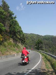 [P28] Soseaua care leaga cela 5 sate. » foto by georgiana
 - 
<span class="allrVoted glyphicon glyphicon-heart hidden" id="av244396"></span>
<a class="m-l-10 hidden" id="sv244396" onclick="voting_Foto_DelVot(,244396,9916)" role="button">șterge vot <span class="glyphicon glyphicon-remove"></span></a>
<a id="v9244396" class=" c-red"  onclick="voting_Foto_SetVot(244396)" role="button"><span class="glyphicon glyphicon-heart-empty"></span> <b>LIKE</b> = Votează poza</a> <img class="hidden"  id="f244396W9" src="/imagini/loader.gif" border="0" /><span class="AjErrMes hidden" id="e244396ErM"></span>