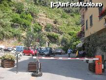 [P04] Venazza-pana aici am putut ajunge in prima zi,deoarece accesul cu masina este interzis in centru,masinile ramanand in parcare,la marginea satului » foto by georgiana
 - 
<span class="allrVoted glyphicon glyphicon-heart hidden" id="av244369"></span>
<a class="m-l-10 hidden" id="sv244369" onclick="voting_Foto_DelVot(,244369,9916)" role="button">șterge vot <span class="glyphicon glyphicon-remove"></span></a>
<a id="v9244369" class=" c-red"  onclick="voting_Foto_SetVot(244369)" role="button"><span class="glyphicon glyphicon-heart-empty"></span> <b>LIKE</b> = Votează poza</a> <img class="hidden"  id="f244369W9" src="/imagini/loader.gif" border="0" /><span class="AjErrMes hidden" id="e244369ErM"></span>