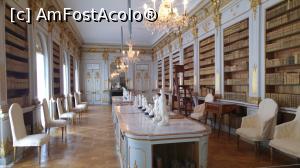 [P02] Biblioteca din Palatul Drottningholm » foto by webber
 - 
<span class="allrVoted glyphicon glyphicon-heart hidden" id="av749381"></span>
<a class="m-l-10 hidden" id="sv749381" onclick="voting_Foto_DelVot(,749381,9962)" role="button">șterge vot <span class="glyphicon glyphicon-remove"></span></a>
<a id="v9749381" class=" c-red"  onclick="voting_Foto_SetVot(749381)" role="button"><span class="glyphicon glyphicon-heart-empty"></span> <b>LIKE</b> = Votează poza</a> <img class="hidden"  id="f749381W9" src="/imagini/loader.gif" border="0" /><span class="AjErrMes hidden" id="e749381ErM"></span>