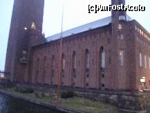 [P03] Stockholm - City Hall - Aici se decerneaza premiile Nobel » foto by popescu.borsa*
 - 
<span class="allrVoted glyphicon glyphicon-heart hidden" id="av157501"></span>
<a class="m-l-10 hidden" id="sv157501" onclick="voting_Foto_DelVot(,157501,9962)" role="button">șterge vot <span class="glyphicon glyphicon-remove"></span></a>
<a id="v9157501" class=" c-red"  onclick="voting_Foto_SetVot(157501)" role="button"><span class="glyphicon glyphicon-heart-empty"></span> <b>LIKE</b> = Votează poza</a> <img class="hidden"  id="f157501W9" src="/imagini/loader.gif" border="0" /><span class="AjErrMes hidden" id="e157501ErM"></span>