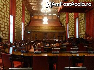 [P16] sala de Consiliu, de la Primarie » foto by grecudoina
 - 
<span class="allrVoted glyphicon glyphicon-heart hidden" id="av692287"></span>
<a class="m-l-10 hidden" id="sv692287" onclick="voting_Foto_DelVot(,692287,9962)" role="button">șterge vot <span class="glyphicon glyphicon-remove"></span></a>
<a id="v9692287" class=" c-red"  onclick="voting_Foto_SetVot(692287)" role="button"><span class="glyphicon glyphicon-heart-empty"></span> <b>LIKE</b> = Votează poza</a> <img class="hidden"  id="f692287W9" src="/imagini/loader.gif" border="0" /><span class="AjErrMes hidden" id="e692287ErM"></span>