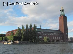 [P37] Primăria din Stockholm.  » foto by Aurici
 - 
<span class="allrVoted glyphicon glyphicon-heart hidden" id="av799899"></span>
<a class="m-l-10 hidden" id="sv799899" onclick="voting_Foto_DelVot(,799899,9962)" role="button">șterge vot <span class="glyphicon glyphicon-remove"></span></a>
<a id="v9799899" class=" c-red"  onclick="voting_Foto_SetVot(799899)" role="button"><span class="glyphicon glyphicon-heart-empty"></span> <b>LIKE</b> = Votează poza</a> <img class="hidden"  id="f799899W9" src="/imagini/loader.gif" border="0" /><span class="AjErrMes hidden" id="e799899ErM"></span>