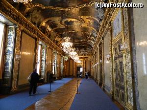 [P15] Salonul din Palatul Regal din Stockholm, cu decor asemanator cu Sala Oglinzilor de la Palatul Versailles.  » foto by ileanaxperta*
 - 
<span class="allrVoted glyphicon glyphicon-heart hidden" id="av580219"></span>
<a class="m-l-10 hidden" id="sv580219" onclick="voting_Foto_DelVot(,580219,9962)" role="button">șterge vot <span class="glyphicon glyphicon-remove"></span></a>
<a id="v9580219" class=" c-red"  onclick="voting_Foto_SetVot(580219)" role="button"><span class="glyphicon glyphicon-heart-empty"></span> <b>LIKE</b> = Votează poza</a> <img class="hidden"  id="f580219W9" src="/imagini/loader.gif" border="0" /><span class="AjErrMes hidden" id="e580219ErM"></span>