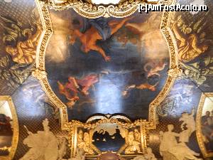 [P16] Detaliu de pe un tavan in interiorul Palatului Regal, Stockholm » foto by ileanaxperta*
 - 
<span class="allrVoted glyphicon glyphicon-heart hidden" id="av580220"></span>
<a class="m-l-10 hidden" id="sv580220" onclick="voting_Foto_DelVot(,580220,9962)" role="button">șterge vot <span class="glyphicon glyphicon-remove"></span></a>
<a id="v9580220" class=" c-red"  onclick="voting_Foto_SetVot(580220)" role="button"><span class="glyphicon glyphicon-heart-empty"></span> <b>LIKE</b> = Votează poza</a> <img class="hidden"  id="f580220W9" src="/imagini/loader.gif" border="0" /><span class="AjErrMes hidden" id="e580220ErM"></span>