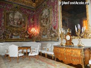 [P20] Camera de oaspeti din interiorul Palatului Regal, Stockholm » foto by ileanaxperta*
 - 
<span class="allrVoted glyphicon glyphicon-heart hidden" id="av580224"></span>
<a class="m-l-10 hidden" id="sv580224" onclick="voting_Foto_DelVot(,580224,9962)" role="button">șterge vot <span class="glyphicon glyphicon-remove"></span></a>
<a id="v9580224" class=" c-red"  onclick="voting_Foto_SetVot(580224)" role="button"><span class="glyphicon glyphicon-heart-empty"></span> <b>LIKE</b> = Votează poza</a> <img class="hidden"  id="f580224W9" src="/imagini/loader.gif" border="0" /><span class="AjErrMes hidden" id="e580224ErM"></span>