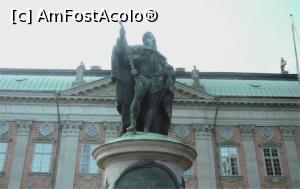 [P13] Gustav, făuritorul Constituției Suedeze.  » foto by glcitizen
 - 
<span class="allrVoted glyphicon glyphicon-heart hidden" id="av963603"></span>
<a class="m-l-10 hidden" id="sv963603" onclick="voting_Foto_DelVot(,963603,9962)" role="button">șterge vot <span class="glyphicon glyphicon-remove"></span></a>
<a id="v9963603" class=" c-red"  onclick="voting_Foto_SetVot(963603)" role="button"><span class="glyphicon glyphicon-heart-empty"></span> <b>LIKE</b> = Votează poza</a> <img class="hidden"  id="f963603W9" src="/imagini/loader.gif" border="0" /><span class="AjErrMes hidden" id="e963603ErM"></span>