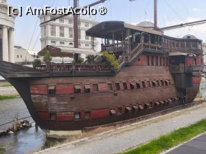 [P37] Vapor pe raul Vardar bar restaurant Senigallia » foto by fredutza
 - 
<span class="allrVoted glyphicon glyphicon-heart hidden" id="av1500301"></span>
<a class="m-l-10 hidden" id="sv1500301" onclick="voting_Foto_DelVot(,1500301,10053)" role="button">șterge vot <span class="glyphicon glyphicon-remove"></span></a>
<a id="v91500301" class=" c-red"  onclick="voting_Foto_SetVot(1500301)" role="button"><span class="glyphicon glyphicon-heart-empty"></span> <b>LIKE</b> = Votează poza</a> <img class="hidden"  id="f1500301W9" src="/imagini/loader.gif" border="0" /><span class="AjErrMes hidden" id="e1500301ErM"></span>