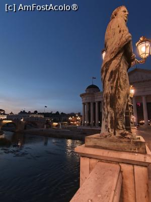 [P49] Alte statui » foto by fredutza
 - 
<span class="allrVoted glyphicon glyphicon-heart hidden" id="av1500313"></span>
<a class="m-l-10 hidden" id="sv1500313" onclick="voting_Foto_DelVot(,1500313,10053)" role="button">șterge vot <span class="glyphicon glyphicon-remove"></span></a>
<a id="v91500313" class=" c-red"  onclick="voting_Foto_SetVot(1500313)" role="button"><span class="glyphicon glyphicon-heart-empty"></span> <b>LIKE</b> = Votează poza</a> <img class="hidden"  id="f1500313W9" src="/imagini/loader.gif" border="0" /><span class="AjErrMes hidden" id="e1500313ErM"></span>