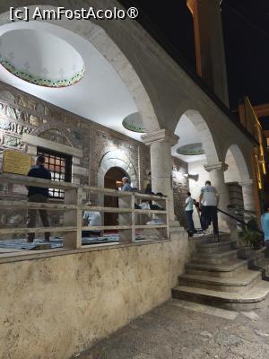 [P60] Intrarea in moschee » foto by fredutza
 - 
<span class="allrVoted glyphicon glyphicon-heart hidden" id="av1500324"></span>
<a class="m-l-10 hidden" id="sv1500324" onclick="voting_Foto_DelVot(,1500324,10053)" role="button">șterge vot <span class="glyphicon glyphicon-remove"></span></a>
<a id="v91500324" class=" c-red"  onclick="voting_Foto_SetVot(1500324)" role="button"><span class="glyphicon glyphicon-heart-empty"></span> <b>LIKE</b> = Votează poza</a> <img class="hidden"  id="f1500324W9" src="/imagini/loader.gif" border="0" /><span class="AjErrMes hidden" id="e1500324ErM"></span>