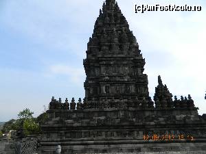 [P08] shiva templu, se viziteaza cu casca de protecite si numai pt 15 minute de persoana,  » foto by andreea72
 - 
<span class="allrVoted glyphicon glyphicon-heart hidden" id="av501758"></span>
<a class="m-l-10 hidden" id="sv501758" onclick="voting_Foto_DelVot(,501758,10069)" role="button">șterge vot <span class="glyphicon glyphicon-remove"></span></a>
<a id="v9501758" class=" c-red"  onclick="voting_Foto_SetVot(501758)" role="button"><span class="glyphicon glyphicon-heart-empty"></span> <b>LIKE</b> = Votează poza</a> <img class="hidden"  id="f501758W9" src="/imagini/loader.gif" border="0" /><span class="AjErrMes hidden" id="e501758ErM"></span>