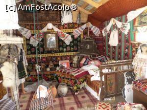 [P10] În interiorul muzeului. » foto by Safta Radu
 - 
<span class="allrVoted glyphicon glyphicon-heart hidden" id="av1379375"></span>
<a class="m-l-10 hidden" id="sv1379375" onclick="voting_Foto_DelVot(,1379375,10152)" role="button">șterge vot <span class="glyphicon glyphicon-remove"></span></a>
<a id="v91379375" class=" c-red"  onclick="voting_Foto_SetVot(1379375)" role="button"><span class="glyphicon glyphicon-heart-empty"></span> <b>LIKE</b> = Votează poza</a> <img class="hidden"  id="f1379375W9" src="/imagini/loader.gif" border="0" /><span class="AjErrMes hidden" id="e1379375ErM"></span>