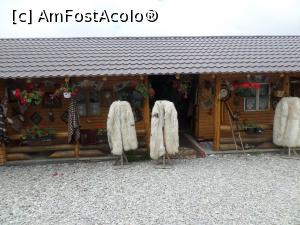 [P07] Micul muzeu cu diverse obiecte tradiționale. » foto by Safta Radu
 - 
<span class="allrVoted glyphicon glyphicon-heart hidden" id="av1379372"></span>
<a class="m-l-10 hidden" id="sv1379372" onclick="voting_Foto_DelVot(,1379372,10152)" role="button">șterge vot <span class="glyphicon glyphicon-remove"></span></a>
<a id="v91379372" class=" c-red"  onclick="voting_Foto_SetVot(1379372)" role="button"><span class="glyphicon glyphicon-heart-empty"></span> <b>LIKE</b> = Votează poza</a> <img class="hidden"  id="f1379372W9" src="/imagini/loader.gif" border="0" /><span class="AjErrMes hidden" id="e1379372ErM"></span>