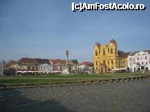 [P07] Piata Unirii cu Domul Romano-catolic si Monumentul Sfanta Treime, seamana cu una din pietele din Munchen si era cea mai mare  piata a vechii fortarete » foto by giglia
 - 
<span class="allrVoted glyphicon glyphicon-heart hidden" id="av254370"></span>
<a class="m-l-10 hidden" id="sv254370" onclick="voting_Foto_DelVot(,254370,10170)" role="button">șterge vot <span class="glyphicon glyphicon-remove"></span></a>
<a id="v9254370" class=" c-red"  onclick="voting_Foto_SetVot(254370)" role="button"><span class="glyphicon glyphicon-heart-empty"></span> <b>LIKE</b> = Votează poza</a> <img class="hidden"  id="f254370W9" src="/imagini/loader.gif" border="0" /><span class="AjErrMes hidden" id="e254370ErM"></span>