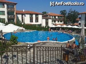 [P08] Piscina 2 in 1...  :)  » foto by april12
 - 
<span class="allrVoted glyphicon glyphicon-heart hidden" id="av502472"></span>
<a class="m-l-10 hidden" id="sv502472" onclick="voting_Foto_DelVot(,502472,10181)" role="button">șterge vot <span class="glyphicon glyphicon-remove"></span></a>
<a id="v9502472" class=" c-red"  onclick="voting_Foto_SetVot(502472)" role="button"><span class="glyphicon glyphicon-heart-empty"></span> <b>LIKE</b> = Votează poza</a> <img class="hidden"  id="f502472W9" src="/imagini/loader.gif" border="0" /><span class="AjErrMes hidden" id="e502472ErM"></span>