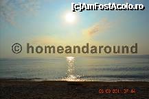 [P02] Plaja din Nea Vrasna » foto by home and around
 - 
<span class="allrVoted glyphicon glyphicon-heart hidden" id="av256499"></span>
<a class="m-l-10 hidden" id="sv256499" onclick="voting_Foto_DelVot(,256499,10222)" role="button">șterge vot <span class="glyphicon glyphicon-remove"></span></a>
<a id="v9256499" class=" c-red"  onclick="voting_Foto_SetVot(256499)" role="button"><span class="glyphicon glyphicon-heart-empty"></span> <b>LIKE</b> = Votează poza</a> <img class="hidden"  id="f256499W9" src="/imagini/loader.gif" border="0" /><span class="AjErrMes hidden" id="e256499ErM"></span>